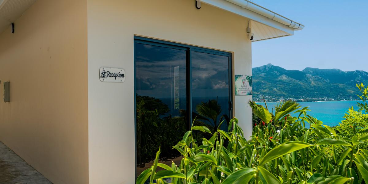 Tropical Secrets Holiday Apartments