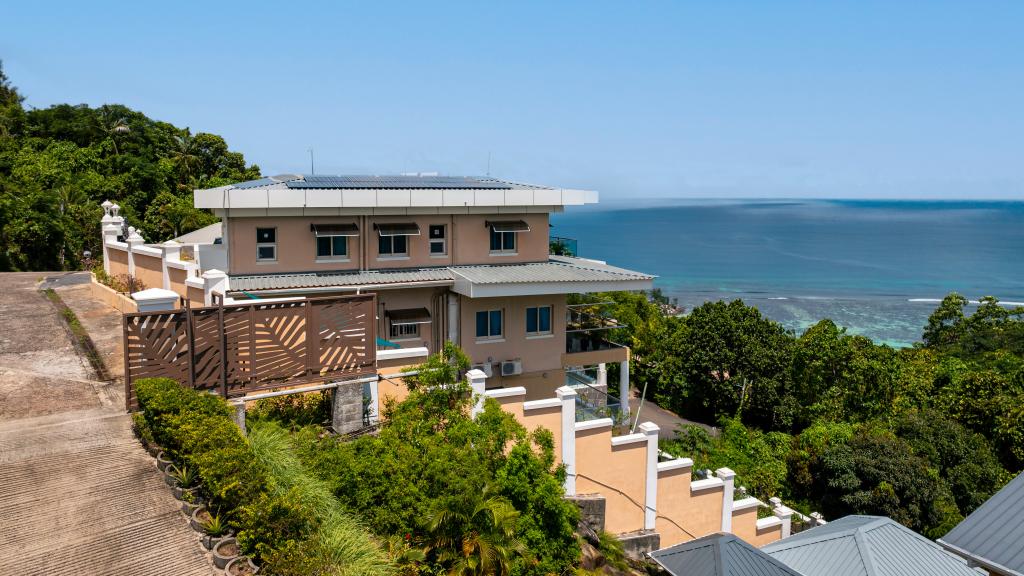 Photo 12: Ocean Pearl Villa - Mahé (Seychelles)