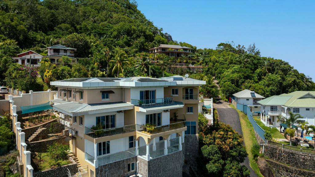 Photo 10: Ocean Pearl Villa - Mahé (Seychelles)