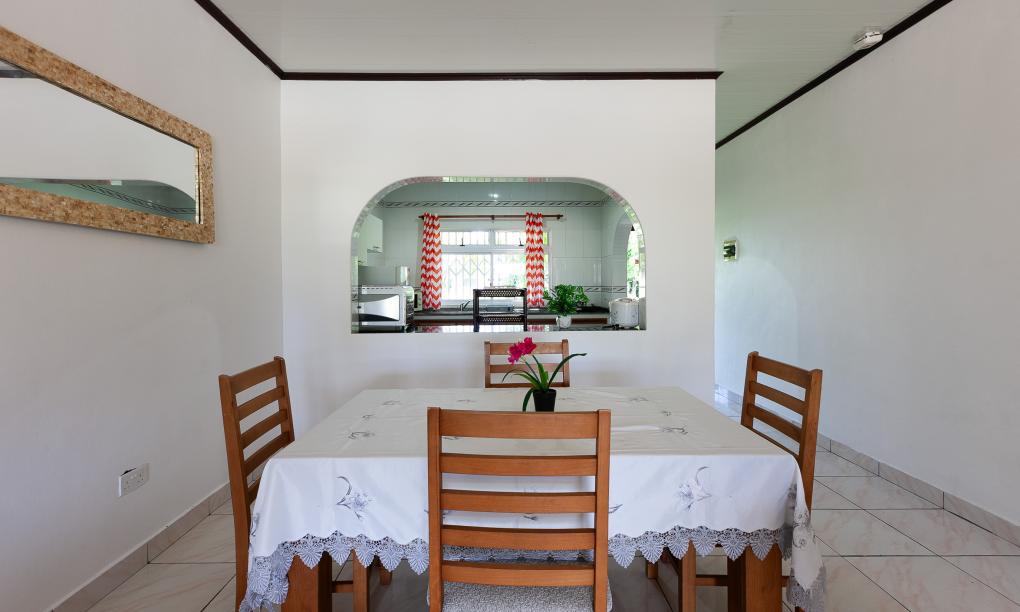 Leo Self Catering - 2-Bedroom Apartment