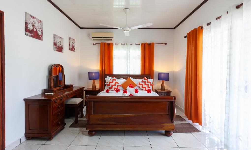 Leo Self Catering - 2-Bedroom Apartment