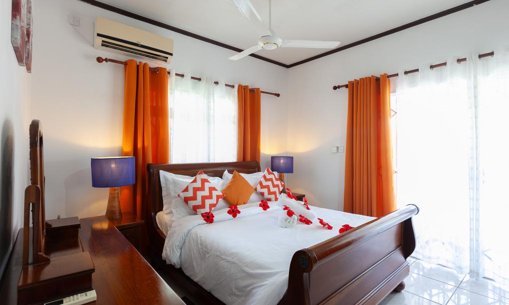 Leo Self Catering - 2-Bedroom Apartment