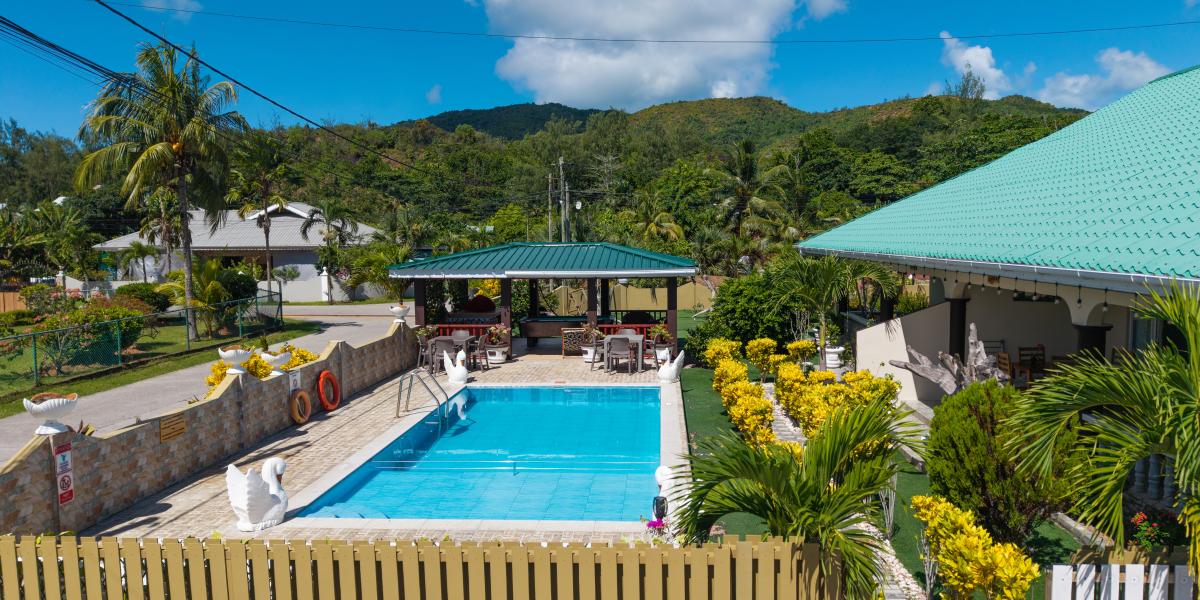 Leo Self Catering