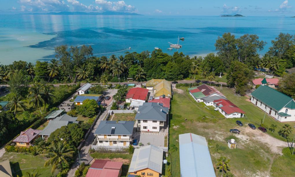 Yvon's Tropical Villa