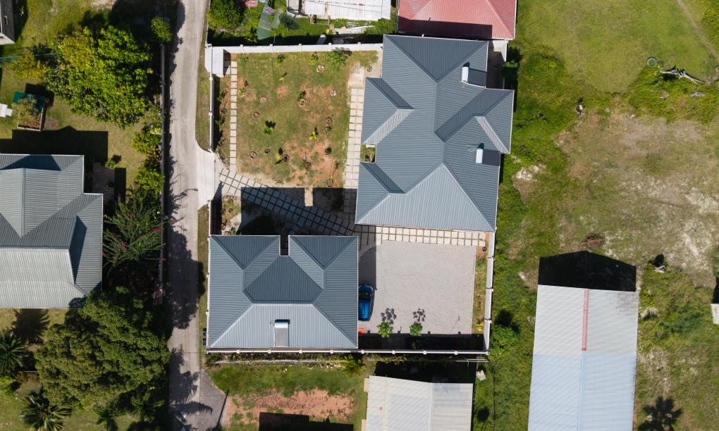 Yvon's Tropical Villa