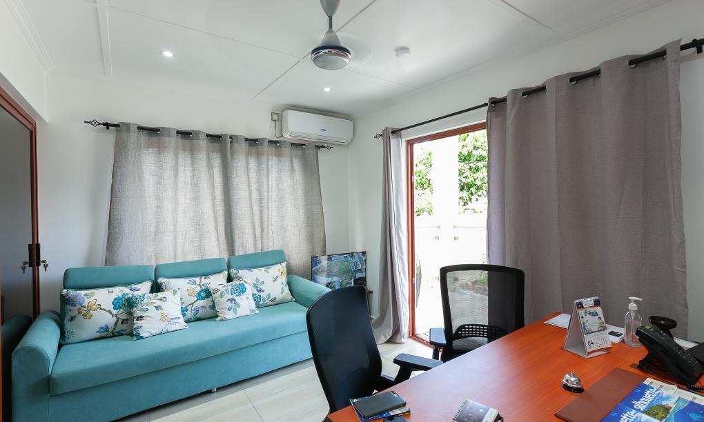 Yvon's Tropical Villa