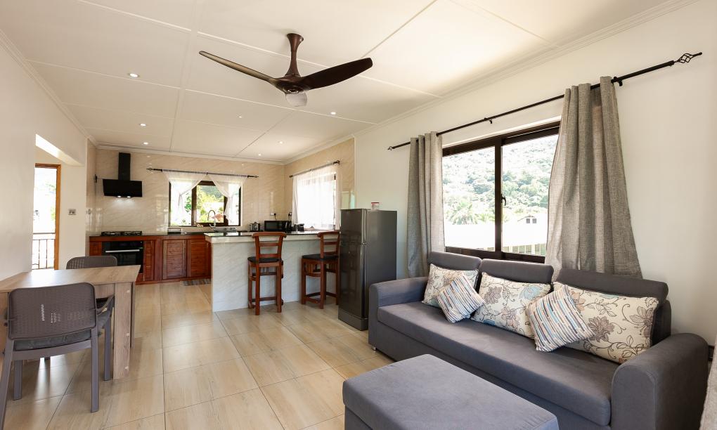 Yvon's Tropical Villa - 1-Schlafzimmer-Appartement