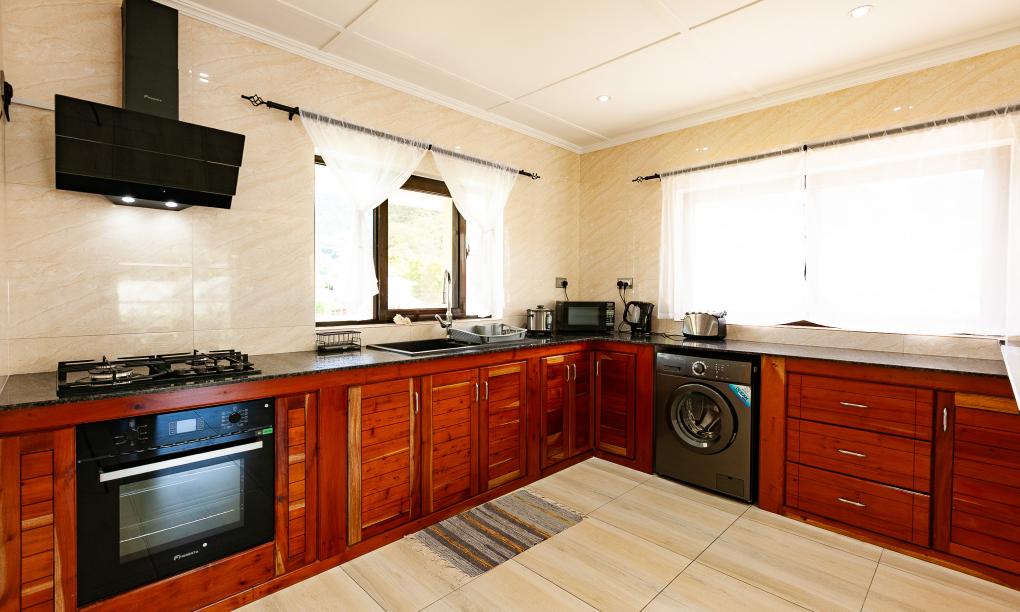 Yvon's Tropical Villa - 1-Schlafzimmer-Appartement