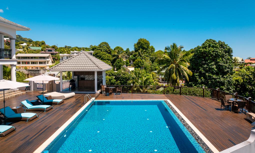 D'Offay Seaview Apartments