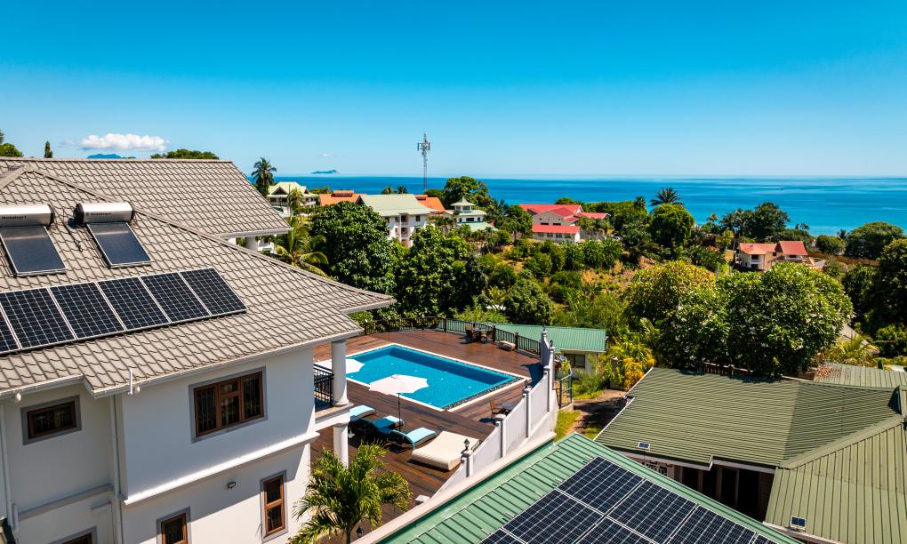 D'Offay Seaview Apartments