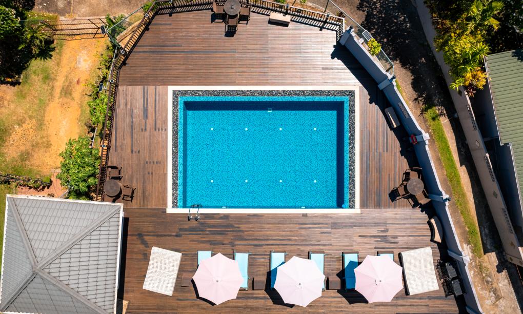 D'Offay Seaview Apartments