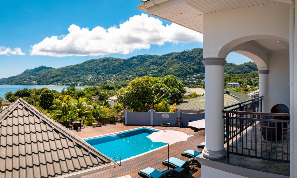 D'Offay Seaview Apartments