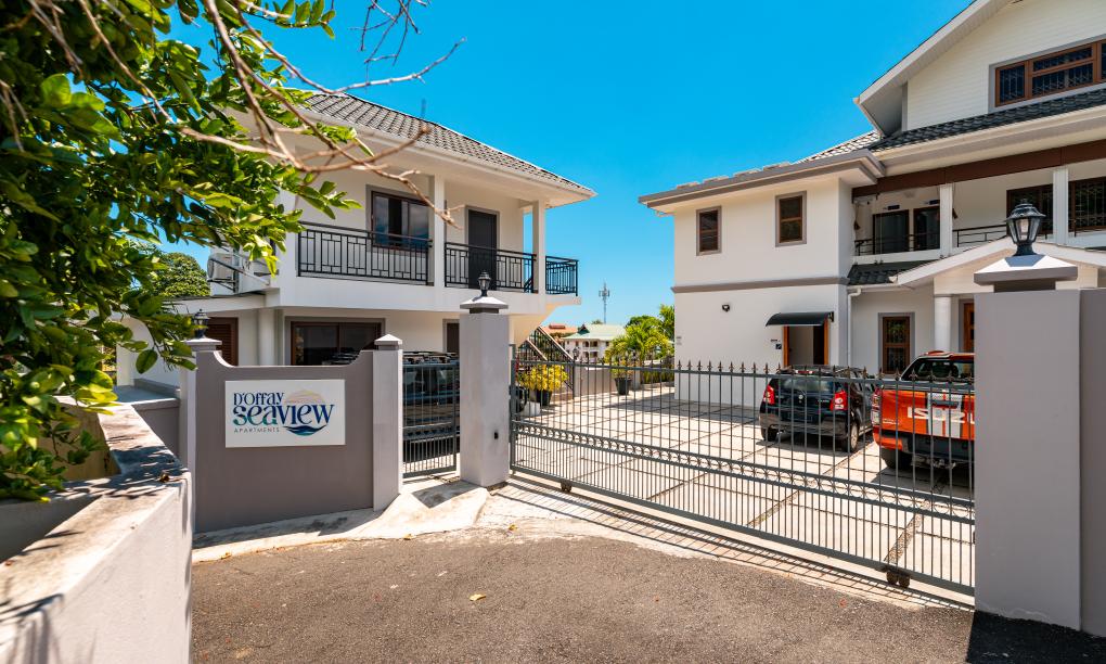 D'Offay Seaview Apartments