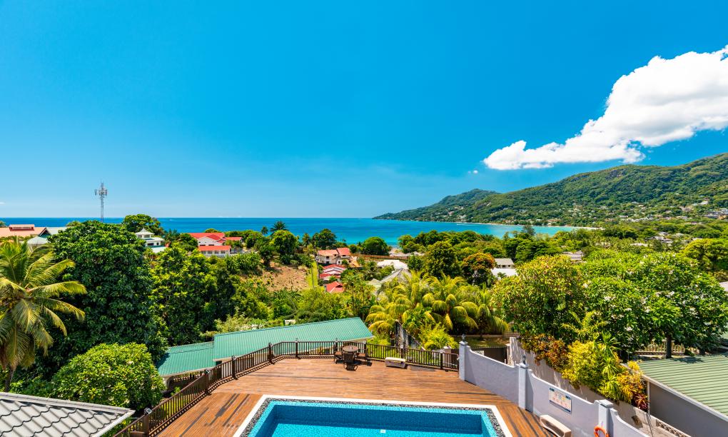 D'Offay Seaview Apartments