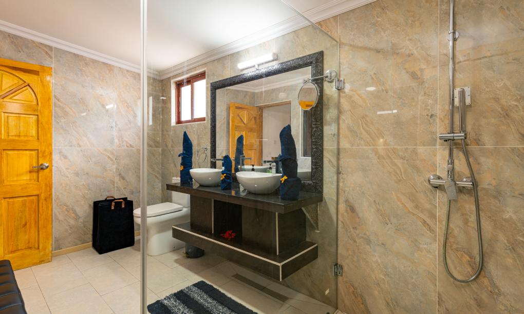 Chello's Villa - 1-Bedroom Apartment