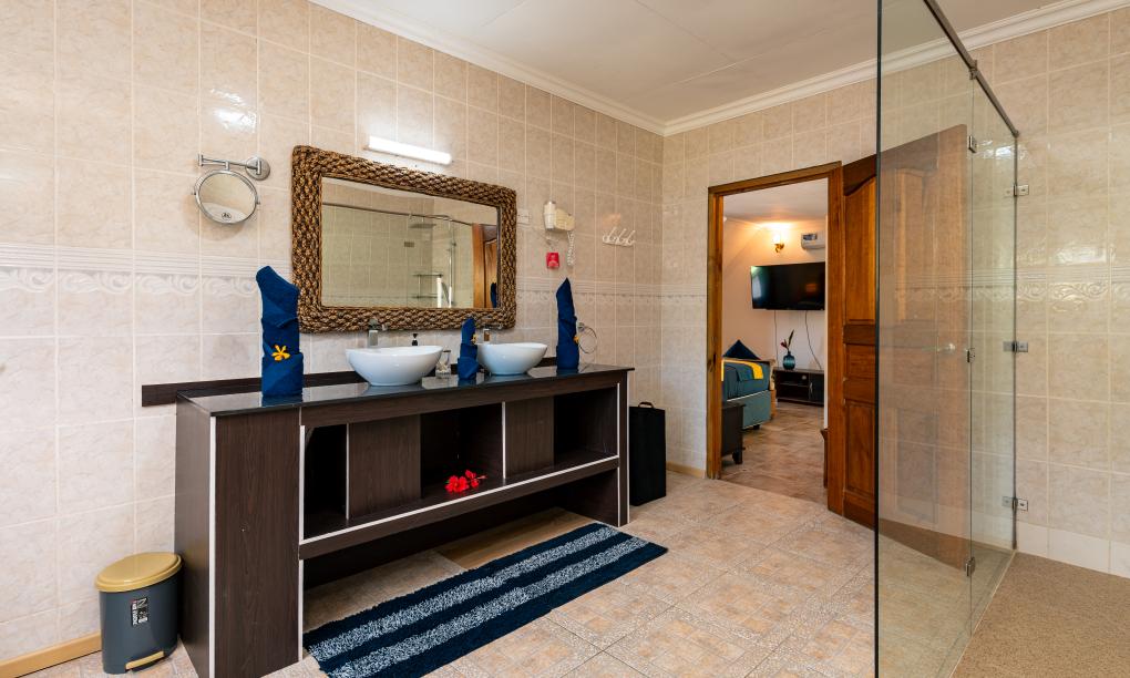 Chello's Villa - 1-Bedroom Apartment