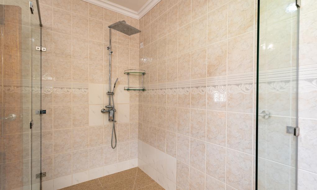 Chello's Villa - 1-Schlafzimmer-Appartement mit Balkon