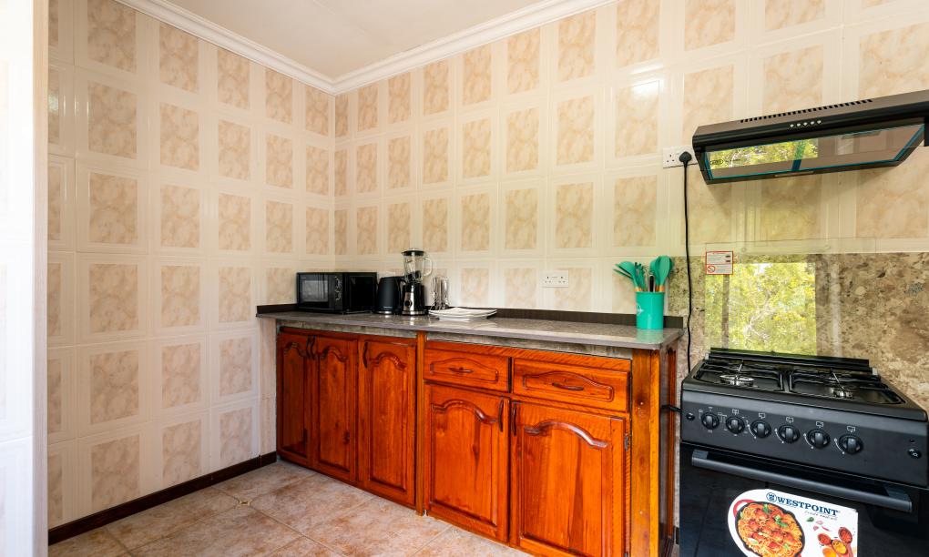 Chello's Villa - 1-Bedroom Apartment