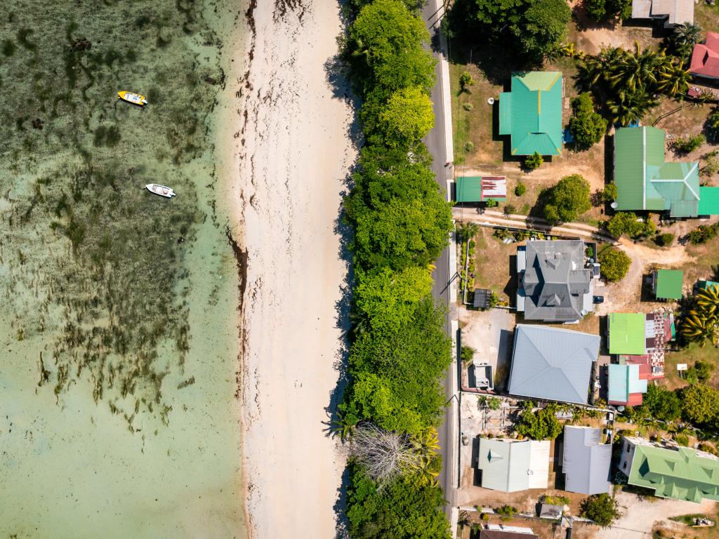 Chello's Villa - Photo 4