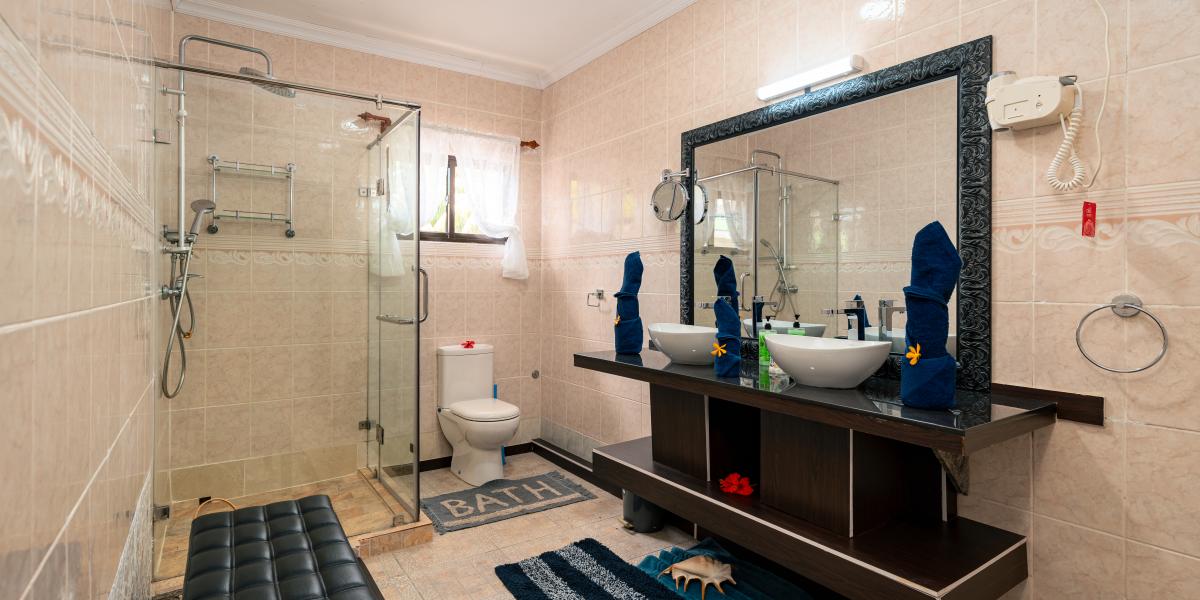 Chello's Villa - 1-Schlafzimmer-Appartement mit Veranda