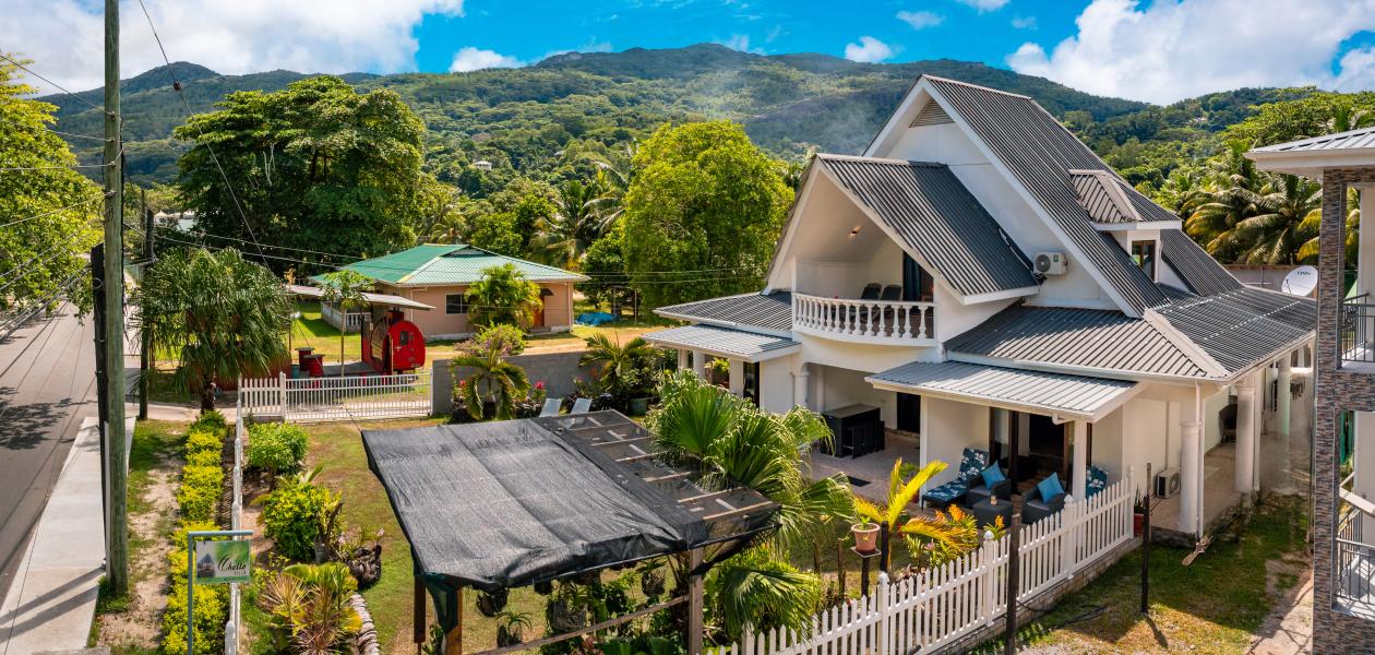 Chello's Villa - Photo 1