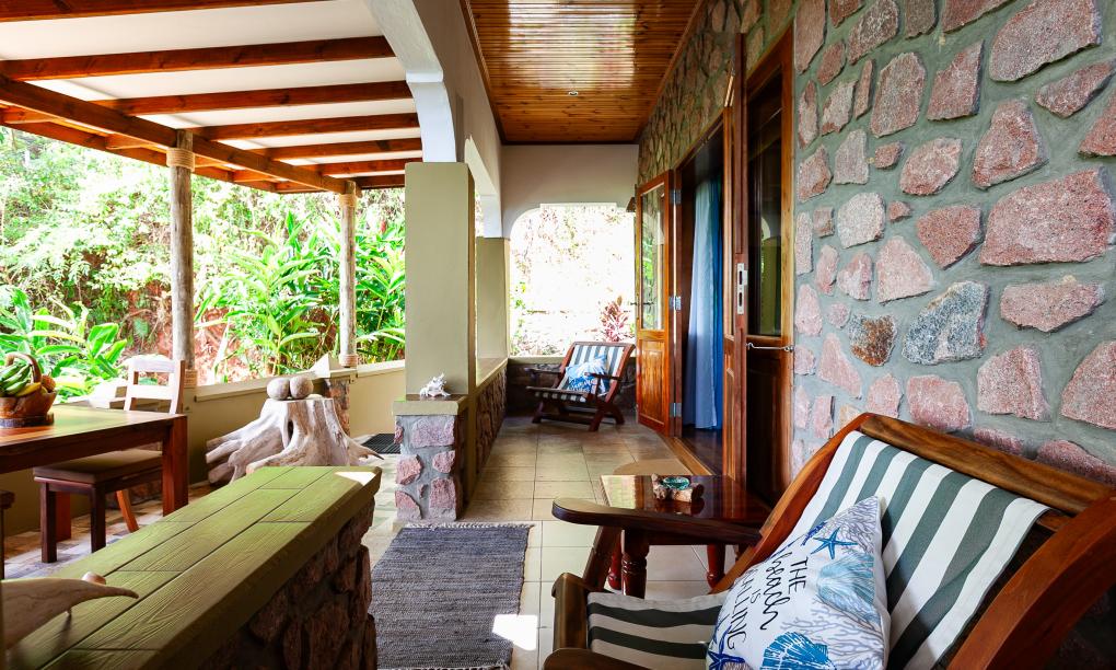 Paragon Luxury Villa - Deluxe Double Room