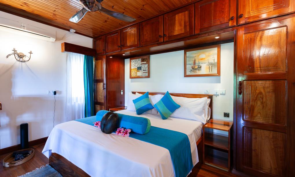 Paragon Luxury Villa - Deluxe Double Room