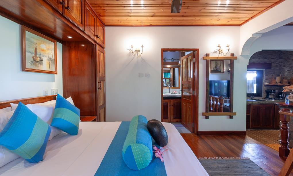 Paragon Luxury Villa - Deluxe Double Room