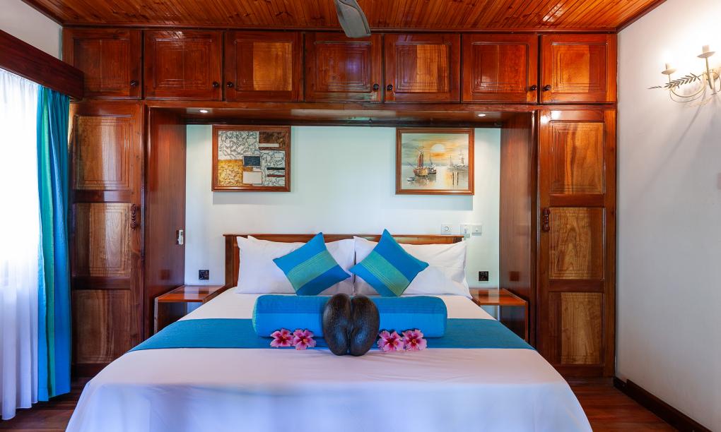 Paragon Luxury Villa - Deluxe Double Room