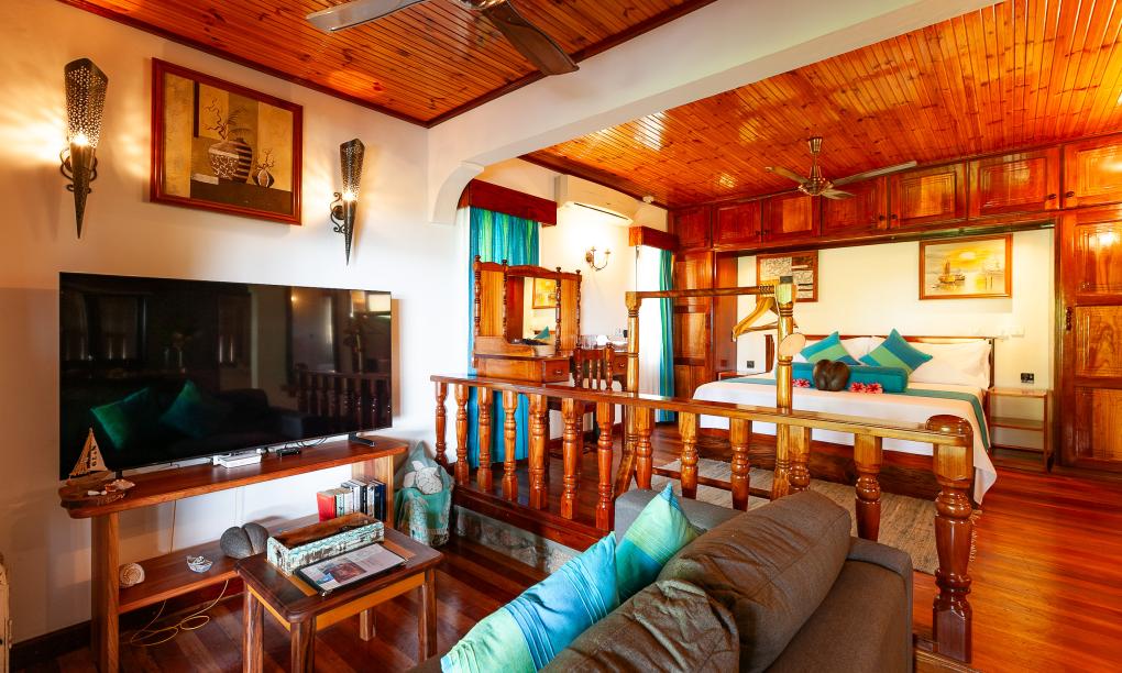 Paragon Luxury Villa - Deluxe Double Room