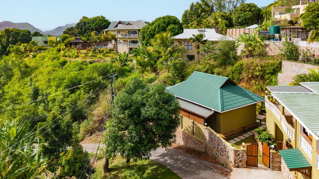 Foto 2: Paragon Luxury Villa - Praslin (Seychellen)
