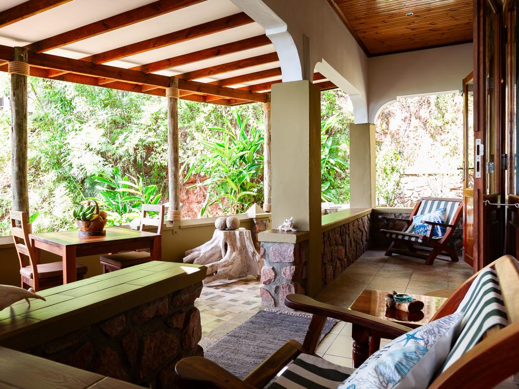 Paragon Luxury Villa - Photo 5