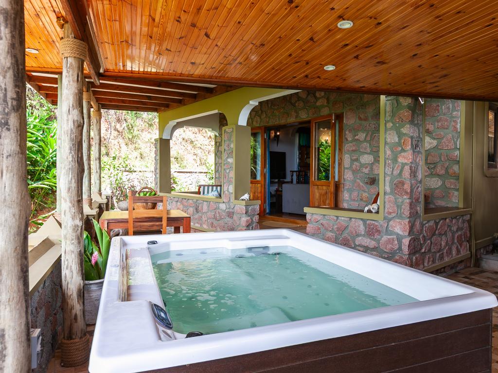 Paragon Luxury Villa - Photo 3