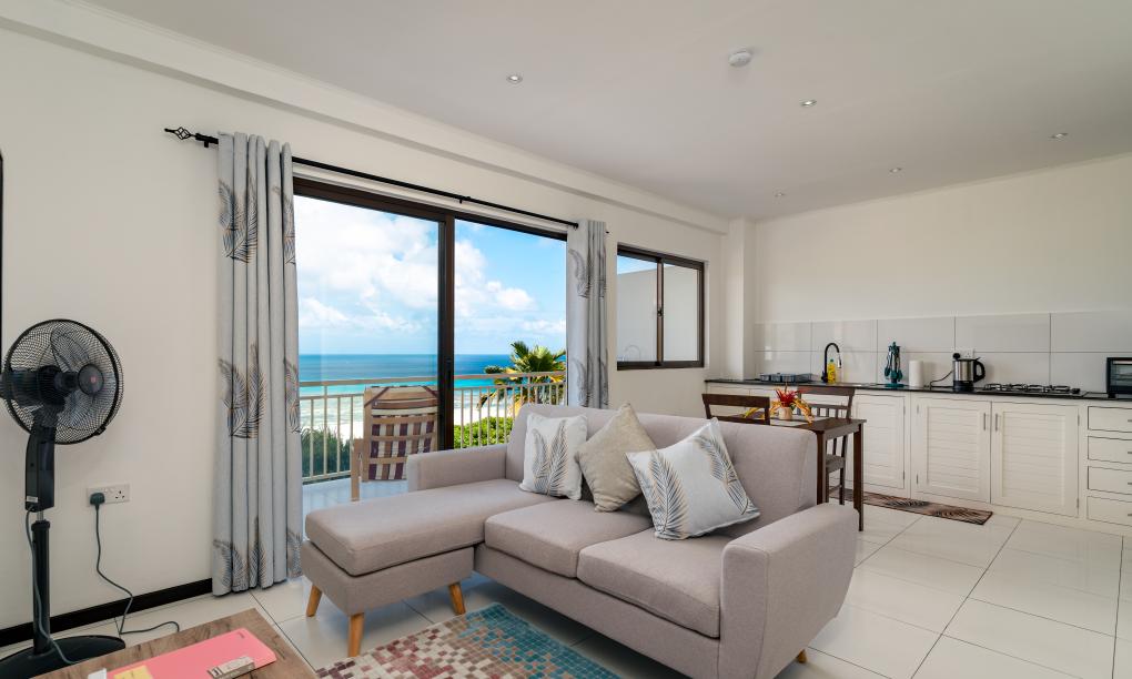 Jolie View - 1-Schlafzimmer-Appartement (Erste Etage)