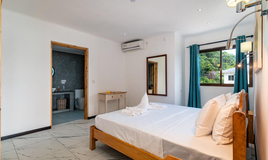 Jolie View - 1-Schlafzimmer-Appartement (Dritte Etage)