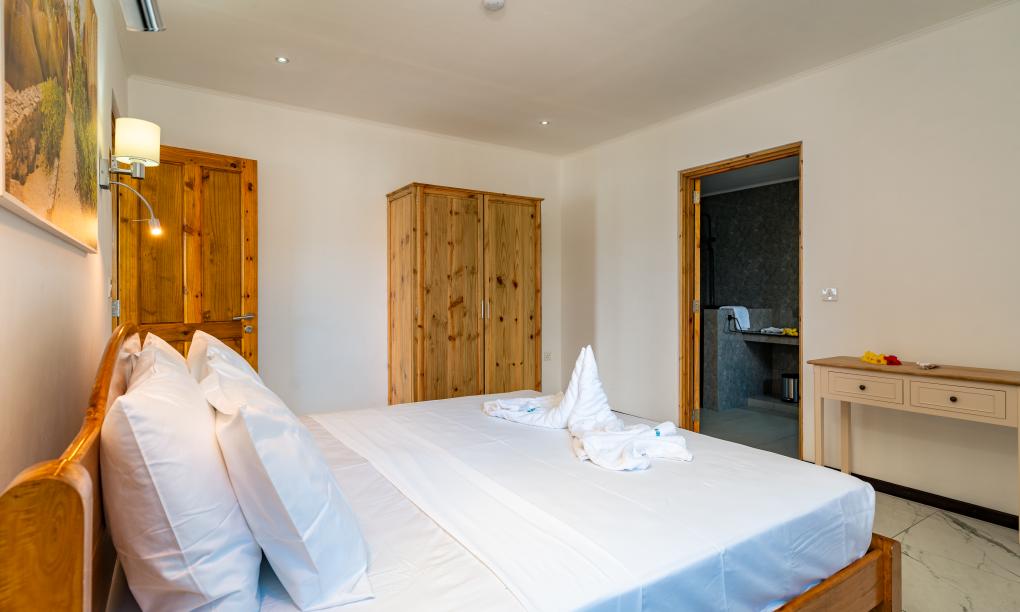 Jolie View - 1-Schlafzimmer-Appartement (Dritte Etage)