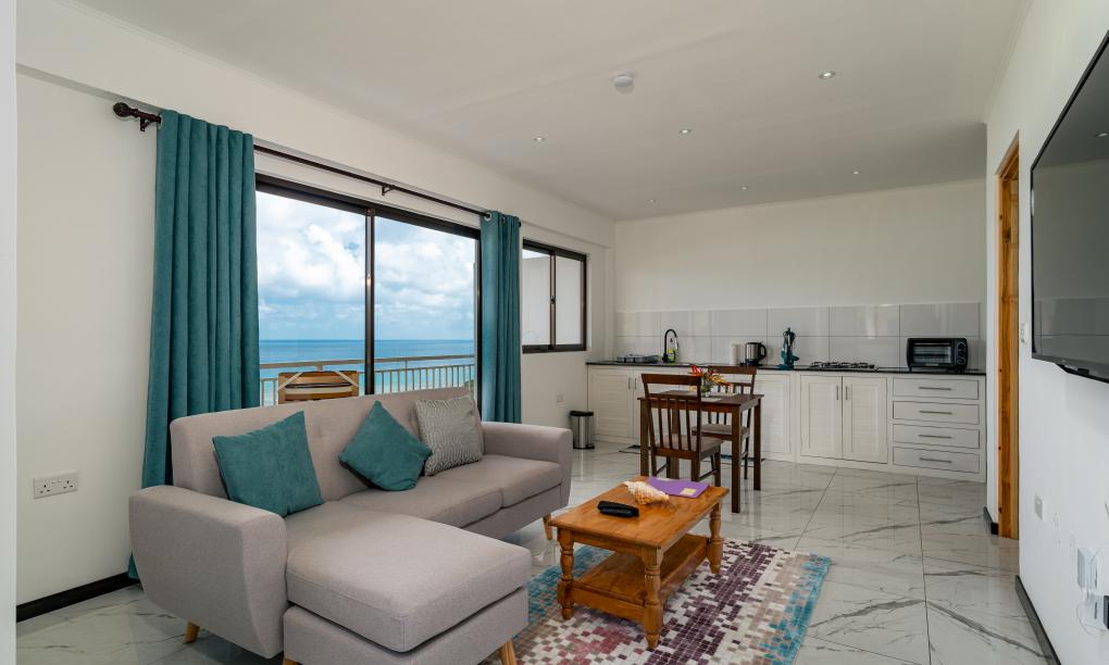 Jolie View - 1-Schlafzimmer-Appartement (Dritte Etage)