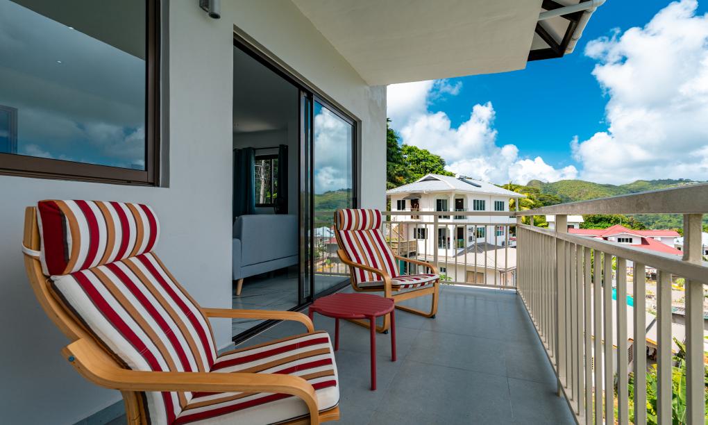 Jolie View - 1-Schlafzimmer-Appartement (Dritte Etage)