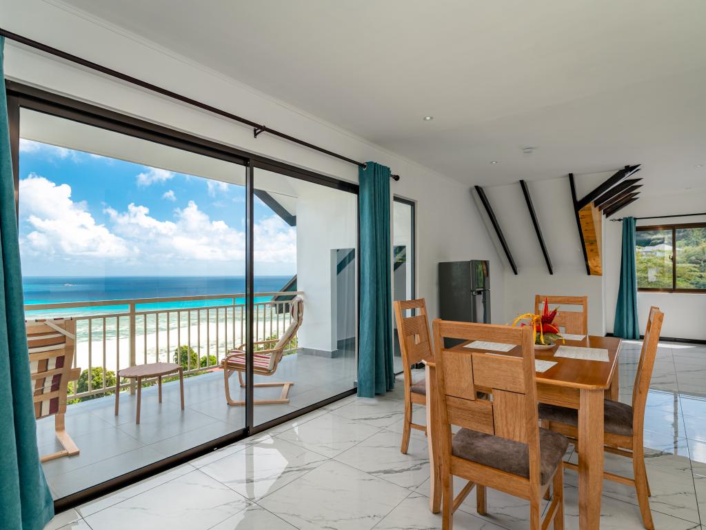 Jolie View - Photo 6