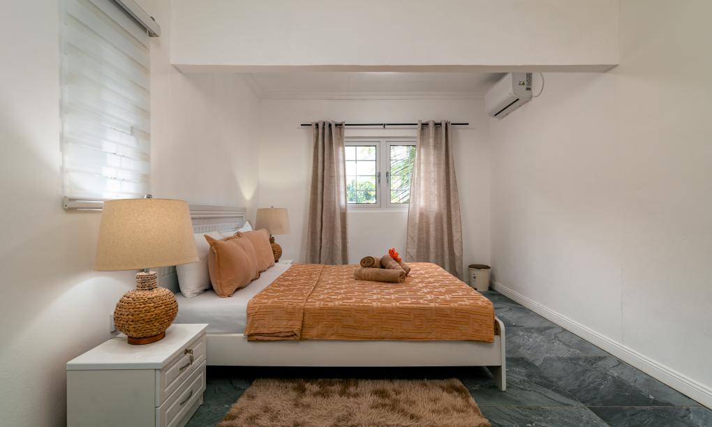 Elilia - 2-Bedroom House