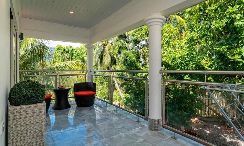 Elilia - 2-Bedroom House