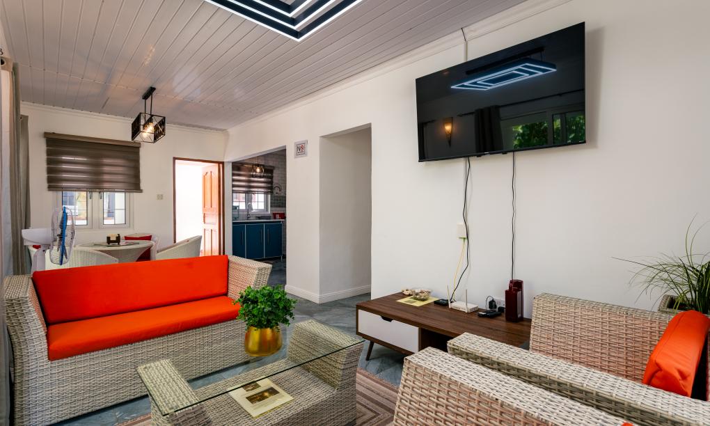 Elilia - 2-Bedroom House