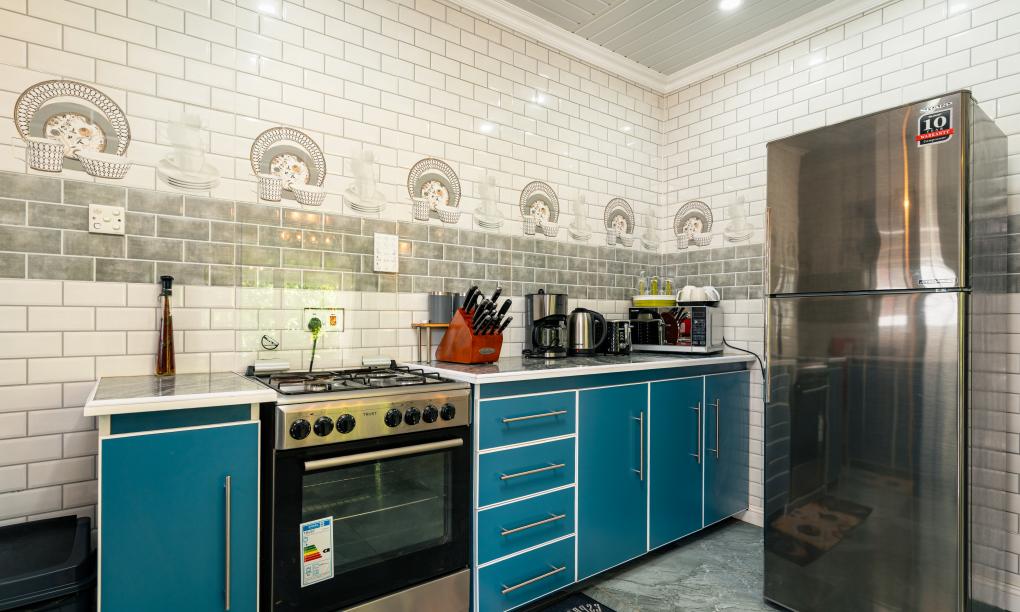 Elilia - 2-Bedroom House