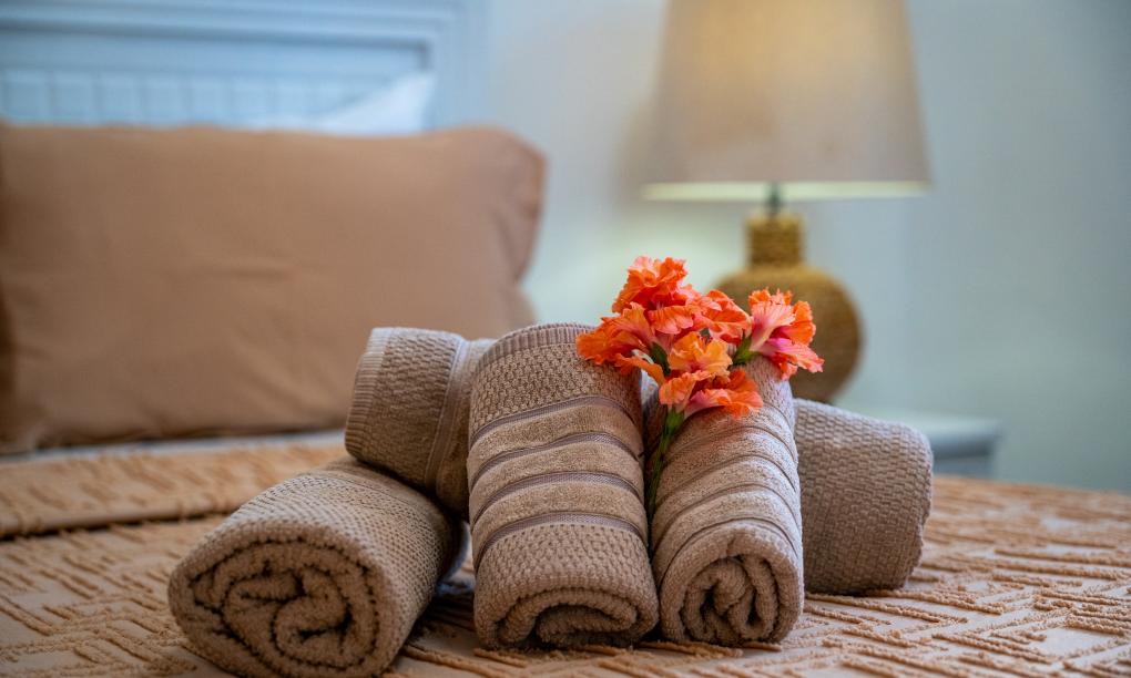 Elilia - 2-Bedroom House