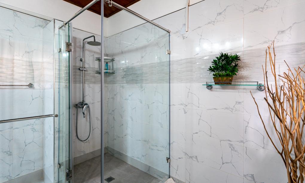 Elilia - 3-Bedroom House