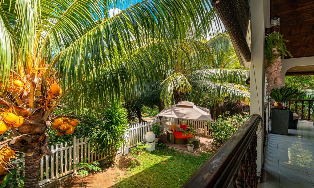 Elilia - 3-Bedroom House