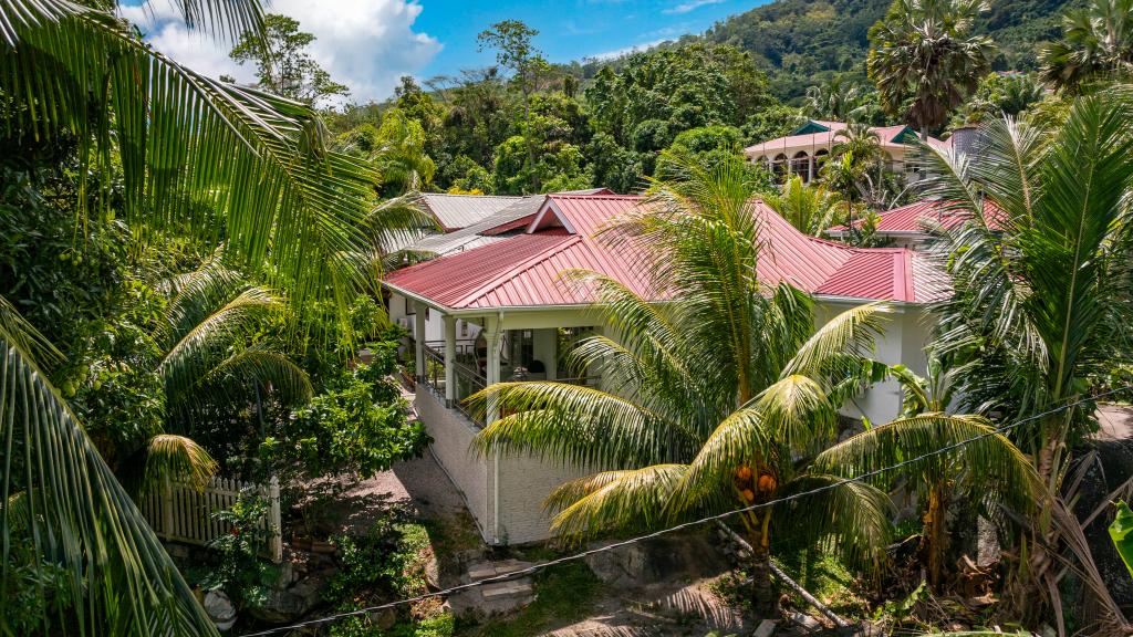 Photo 3: Elilia - Mahé (Seychelles)