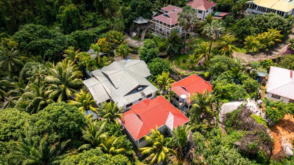 Foto 2: Elilia - Mahé (Seychellen)