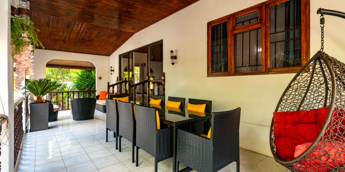 Elilia - 3-Bedroom House