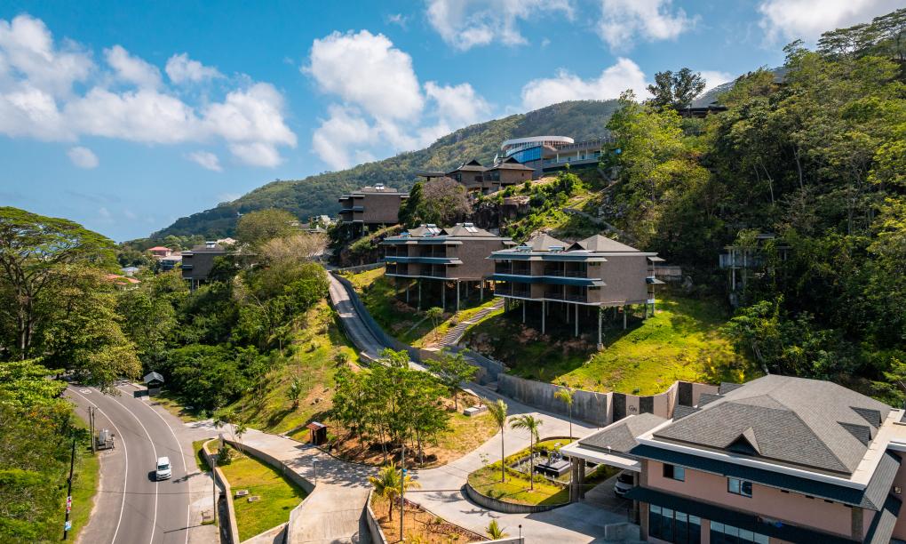 Gardens Hill Resort & Spa